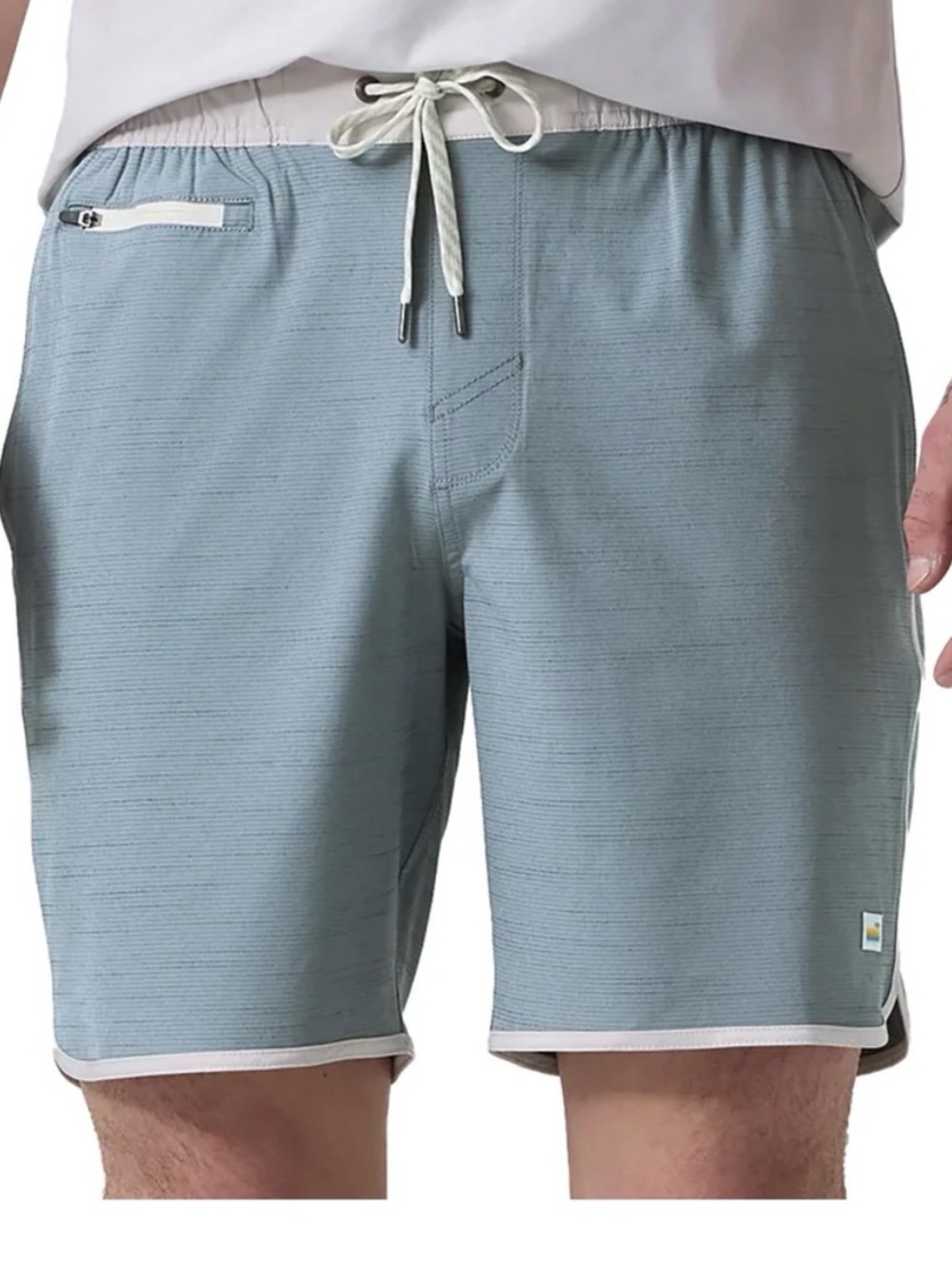 Vuori Men's Banks Short - Size XL - Pale Green / Blue Unlined